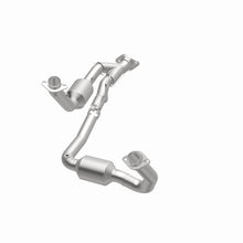 Load image into Gallery viewer, MagnaFlow 06-09 Jeep Commander 4.7L Direct Fit Converter