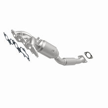 Load image into Gallery viewer, MagnaFlow 08-09 Ford Focus 2.0L Direct Fit Converter