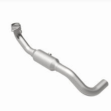 Load image into Gallery viewer, MagnaFlow 05-06 Ford Expedition 5.4L Direct Fit Converter