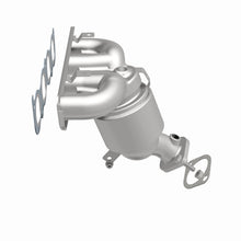 Load image into Gallery viewer, MagnaFlow 19-20 Hyundai Tucson OEM/EPA Compliant Manifold Catalytic Converter