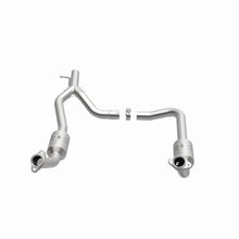Load image into Gallery viewer, MagnaFlow 09-14 Ford E-250 4.6L Direct Fit Converter