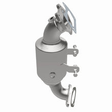 Load image into Gallery viewer, MagnaFlow 14-17 ProMaster 1500 V6 3.6 OEM Manifold Direct Fit Converter