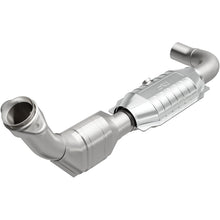 Load image into Gallery viewer, MagnaFlow 99-00 Ford Exped 4.6L Direct Fit Converter