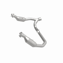 Load image into Gallery viewer, MagnaFlow 2006 Dodge Ram 1500 4.7L Direct Fit Converter