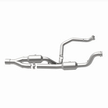 Load image into Gallery viewer, MagnaFlow 14-18 2500 V8 6.4 OEM Underbody Direct Fit Converter