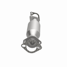 Load image into Gallery viewer, MagnaFlow 11-15 Elantra 1.8L Underbody Direct Fit Converter