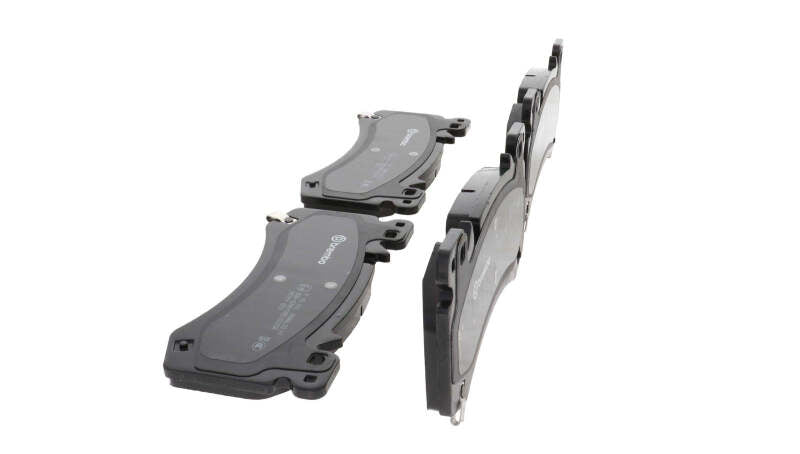 Brembo OE 21-24 Cadillac Escalade/23-24 Chevy Silverado 1500 Premium Low Ceramic Brake Pad - Front