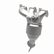 Load image into Gallery viewer, MagnaFlow 13-15 Ford Flex 3.5L Direct Fit Converter