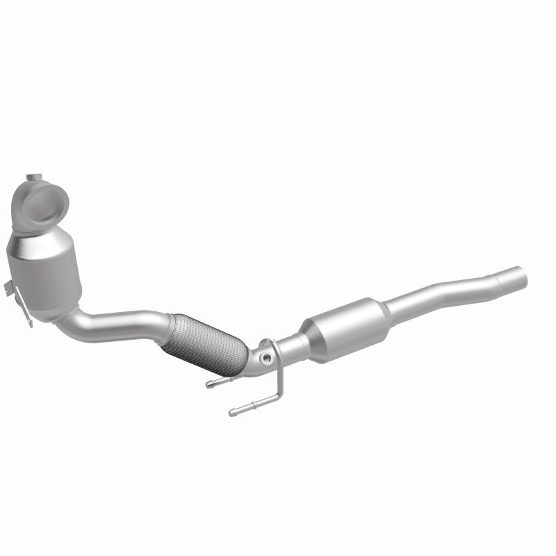 MagnaFlow 16-18 Volkswagen Jetta L4 OEM Underbody Single Direct Fit Converter