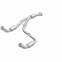 Load image into Gallery viewer, MagnaFlow 12-14 Chevrolet Silverado 2500 HD 6.0L Direct Fit Converter