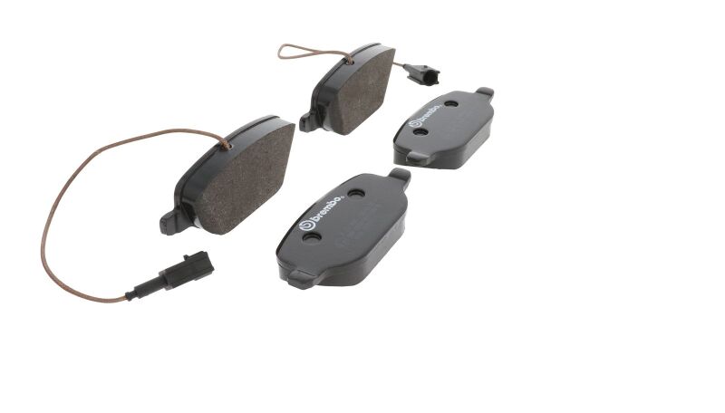 Brembo 15-20 Alfa Romeo 4C Rear Low-Met Brake Pad
