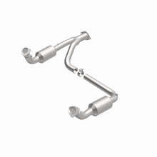 Load image into Gallery viewer, MagnaFlow 2000 Cadillac Escalade 5.7L Direct Fit Converter