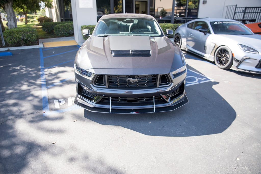 Ford Mustang Dark Horse Base Front Wind Splitter 2024 - 2024                      Ford Mustang Dark Horse Base Front Wind Splitter 2024 - 2024