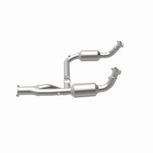 Load image into Gallery viewer, MagnaFlow 2000 Cadillac Escalade 5.7L Direct Fit Converter