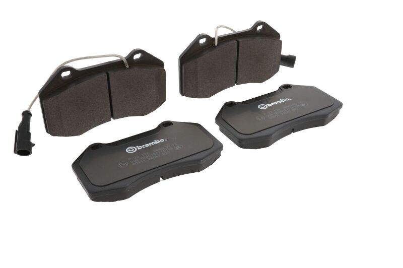 Brembo 15-20 Alfa Romeo 4C Front Low-Met Brake Pad