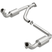 Load image into Gallery viewer, MagnaFlow 2000 Cadillac Escalade 5.7L Direct Fit Converter