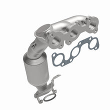 Load image into Gallery viewer, MagnaFlow 04-06 Toyota Sienna 3.3L Direct Fit Converter
