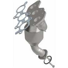 Load image into Gallery viewer, MagnaFlow 11-15 Toyota Sienna 3.5L Direct Fit Converter