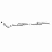 Load image into Gallery viewer, MagnaFlow 97-00 Express 1500 5.7 OEM Underbody Direct Fit Converter