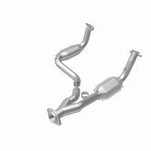 Load image into Gallery viewer, MagnaFlow 2003 Chevrolet SSR 5.3L Direct Fit Converter