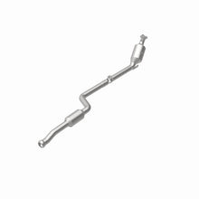 Load image into Gallery viewer, MagnaFlow 2011 C300 V6 3 OEM Underbody Direct Fit Converter