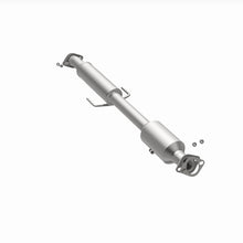 Load image into Gallery viewer, MagnaFlow 2015 Kia Optima 2.4L Direct Fit Catalytic Converter (California Grade)