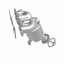 Load image into Gallery viewer, MagnaFlow 19-20 Hyundai Tucson OEM/EPA Compliant Manifold Catalytic Converter