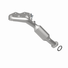 Load image into Gallery viewer, MagnaFlow 06-08 IS250 V6 2.5 OEM Manifold Direct Fit Converter