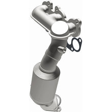 Load image into Gallery viewer, MagnaFlow 04-06 Toyota Sienna 3.3L Direct Fit Converter