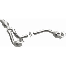 Load image into Gallery viewer, MagnaFlow 11-14 Escalade 6.2 Underbody Direct Fit Converter