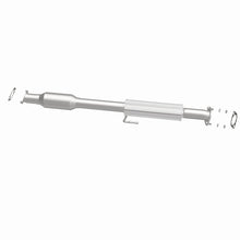 Load image into Gallery viewer, MagnaFlow 14-15 Cadenza 3.3L Underbody Direct Fit Converter