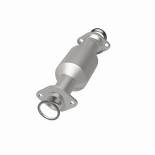 Load image into Gallery viewer, MagnaFlow 11-15 Sienna 3.5 Underbody Direct Fit Converter