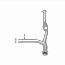 Load image into Gallery viewer, MagnaFlow 05-06 Ford Expedition 5.4L Direct Fit Converter