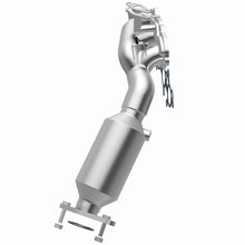 Load image into Gallery viewer, MagnaFlow 2013 FJ Cruiser V6 4 OEM Manifold Direct Fit Converter