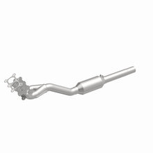 Load image into Gallery viewer, MagnaFlow 2001 Volkswagen Jetta 2.0L Direct Fit Converter