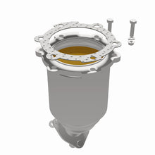 Load image into Gallery viewer, MagnaFlow 2006 Nissan Altima 3.5L Direct Fit Converter