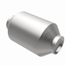 Load image into Gallery viewer, MagnaFlow Universal Catalytic Converter 2.50in C/C Spun Front OEM