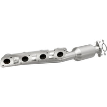 Load image into Gallery viewer, MagnaFlow 11-13 QX56 V8 5.6 OEM Manifold Direct Fit Converter