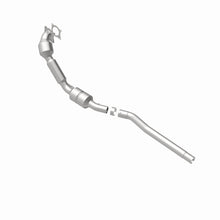 Load image into Gallery viewer, MagnaFlow 14-17 Volkswagen Tiguan 2.0L Direct Fit Converter