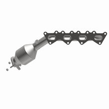 Load image into Gallery viewer, MagnaFlow 2009 Hyundai Genesis 4.6L Direct Fit Converter