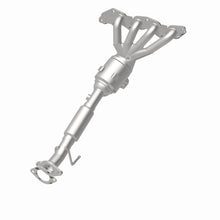 Load image into Gallery viewer, MagnaFlow 15-17 C-Max L4 2 OEM Manifold Direct Fit Converter