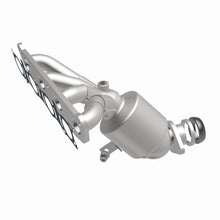 Load image into Gallery viewer, MagnaFlow 13-17 Nissan Sentra 1.8L Direct-Fit Catalytic Converter