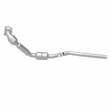 Load image into Gallery viewer, MagnaFlow 14-17 Volkswagen Tiguan 2.0L Direct Fit Converter