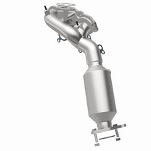 Load image into Gallery viewer, MagnaFlow 2013 FJ Cruiser V6 4 OEM Manifold Direct Fit Converter