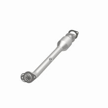 Load image into Gallery viewer, MagnaFlow Direct Fit Catalytic Converter OEM 05-06 Nissan Pathfinder 4.0L