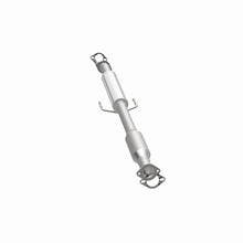 Load image into Gallery viewer, MagnaFlow 14-15 Cadenza 3.3L Underbody Direct Fit Converter
