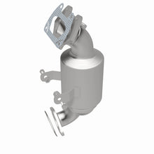Load image into Gallery viewer, MagnaFlow 14-17 ProMaster 1500 V6 3.6 OEM Manifold Direct Fit Converter
