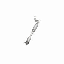 Load image into Gallery viewer, MagnaFlow 12-13 Soul 2L Underbody Direct Fit Converter