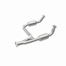 Load image into Gallery viewer, MagnaFlow 2000 Cadillac Escalade 5.7L Direct Fit Converter