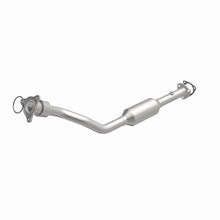 Load image into Gallery viewer, MagnaFlow 04-05 Chevrolet Cavalier 2.2L Direct Fit Converter